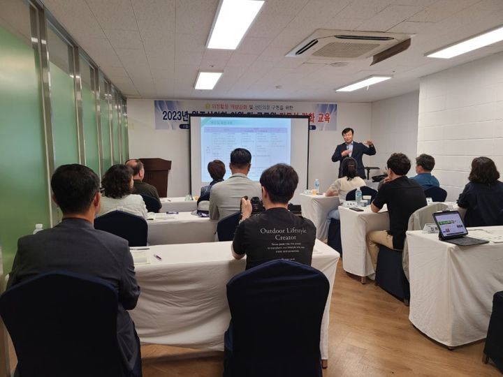 원주시의회 의정역량강화 교육 현장 사진 4