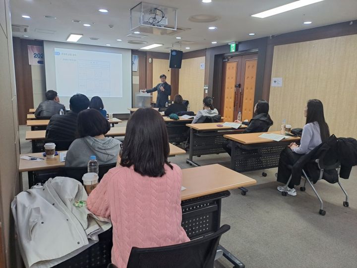 인천 서구의회 의정역량 강화교육 현장 사진 1